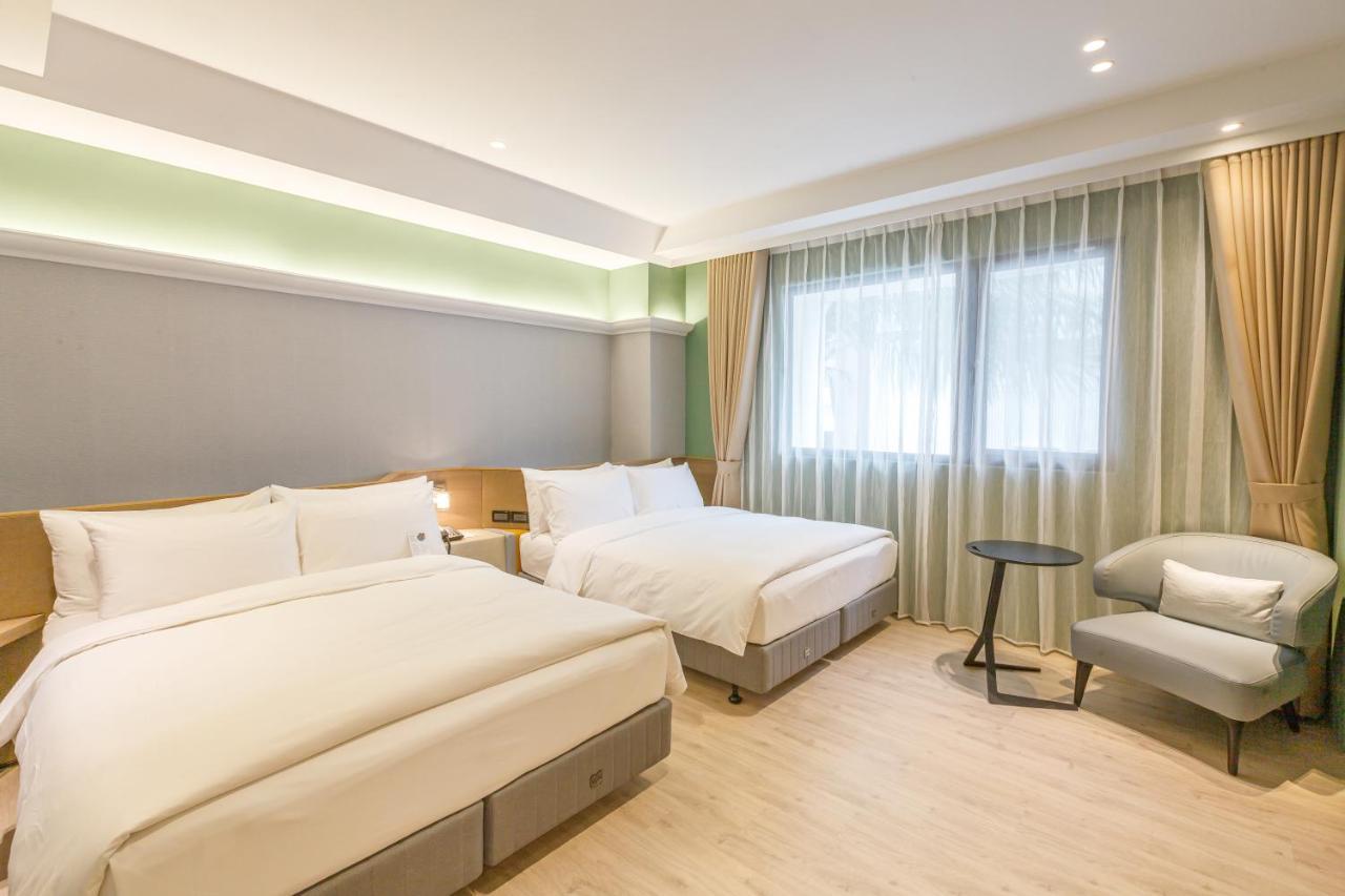 墾丁耳東華苑erdong Manor Bed & Breakfast Exterior photo