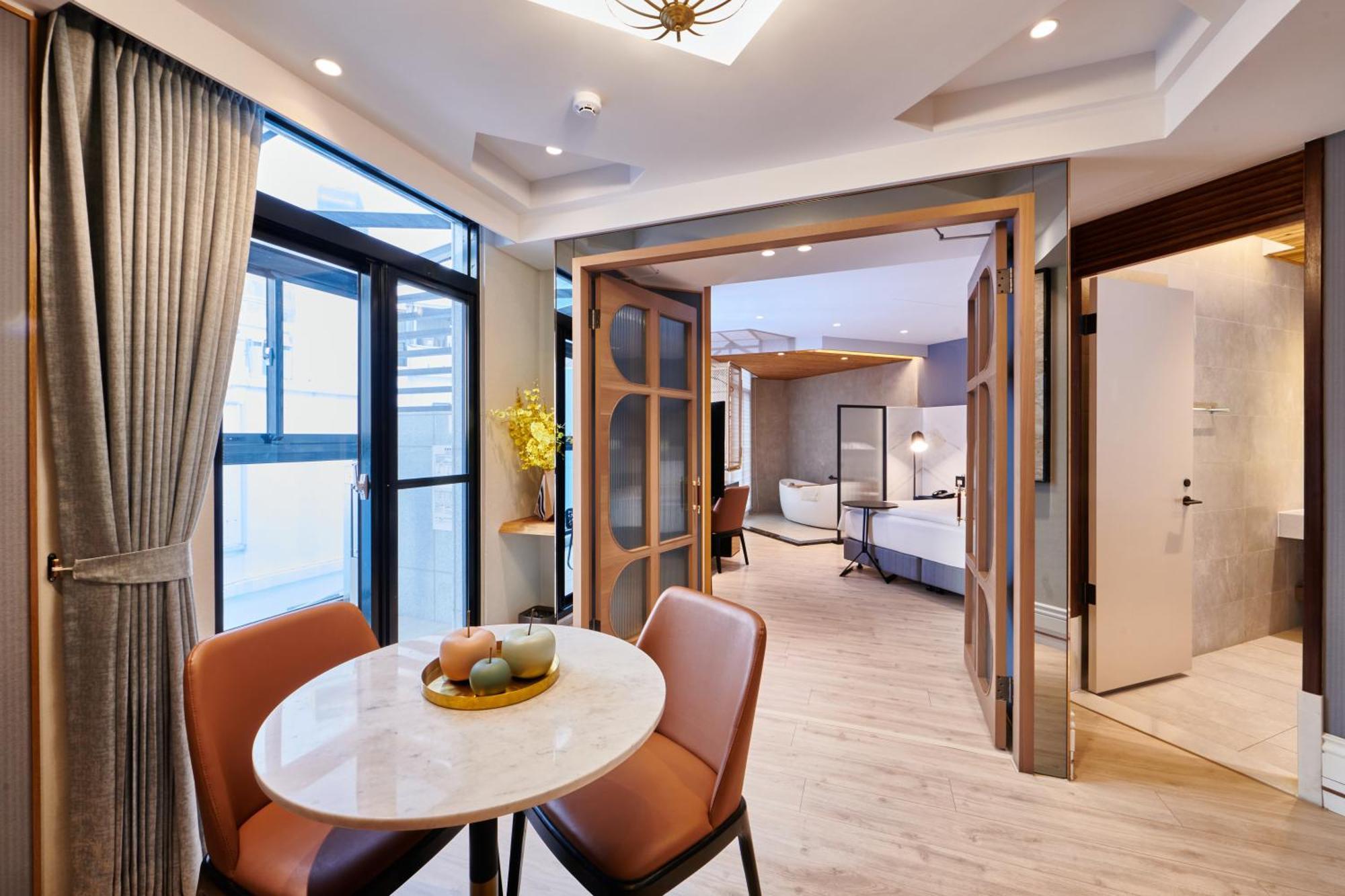 墾丁耳東華苑erdong Manor Bed & Breakfast Exterior photo