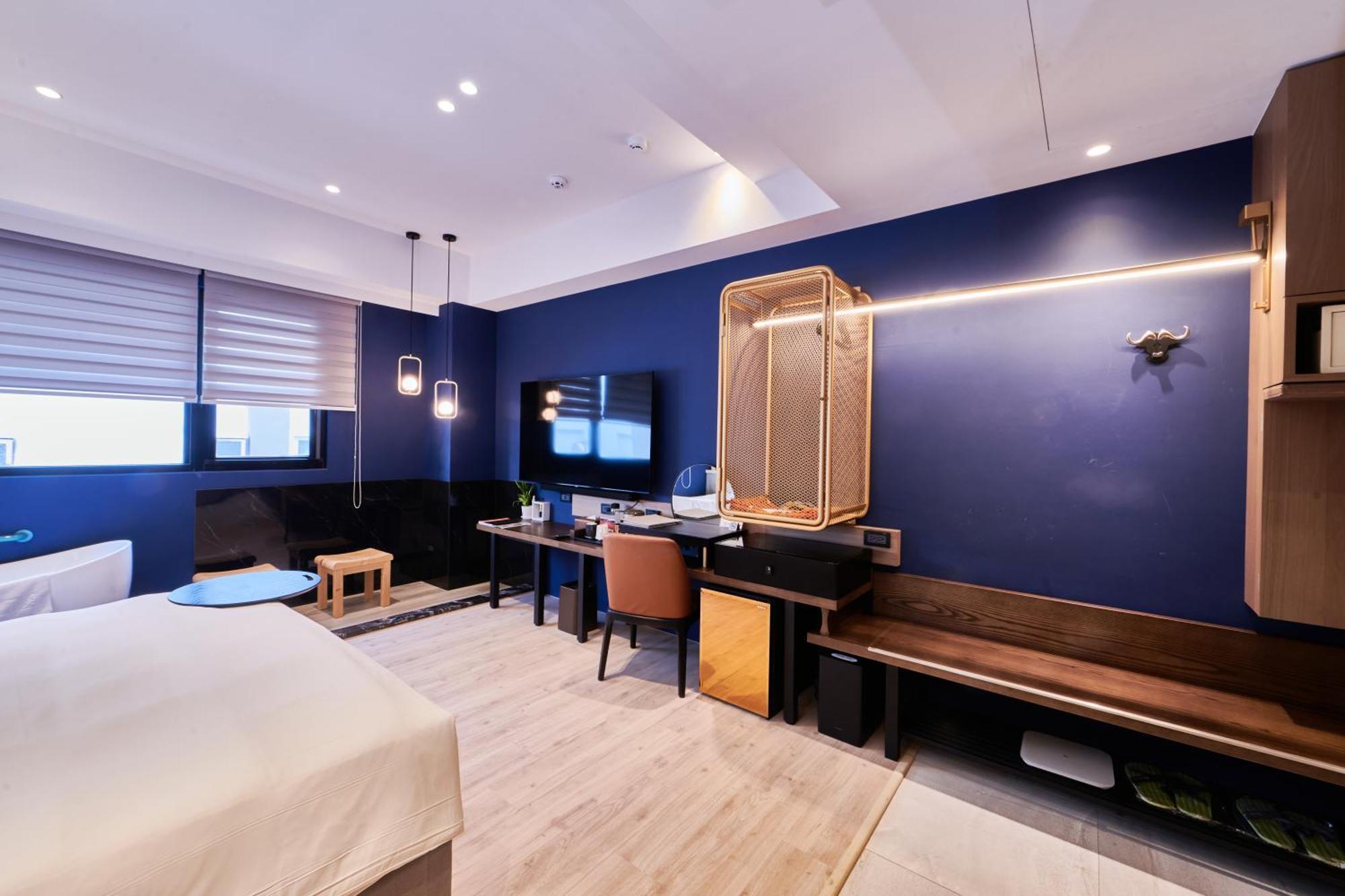 墾丁耳東華苑erdong Manor Bed & Breakfast Exterior photo
